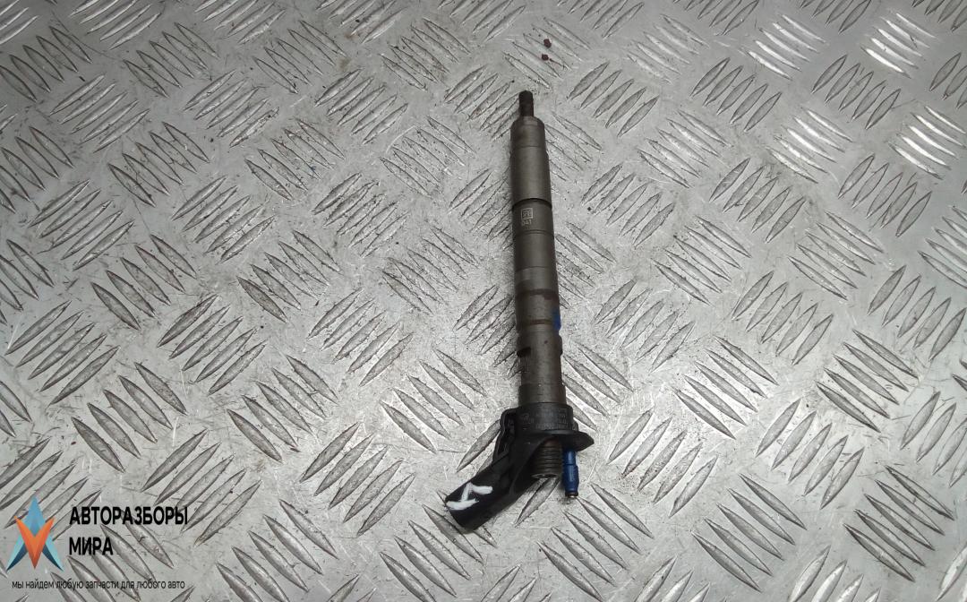 форсунка Hyundai Santa Fe 3 поколение (DM) 2012, 2.2 л., дизель, МКПП, внедорожник 5 дв., 0445116018 - фото №1