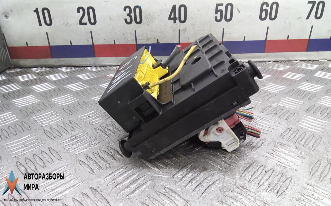 Блок управления BCM (Body Control Module) Peugeot 508 1 поколение 2011, 1.6 л., дизель, МКПП, универсал, PA66-GF15GB15-FR - фото №1