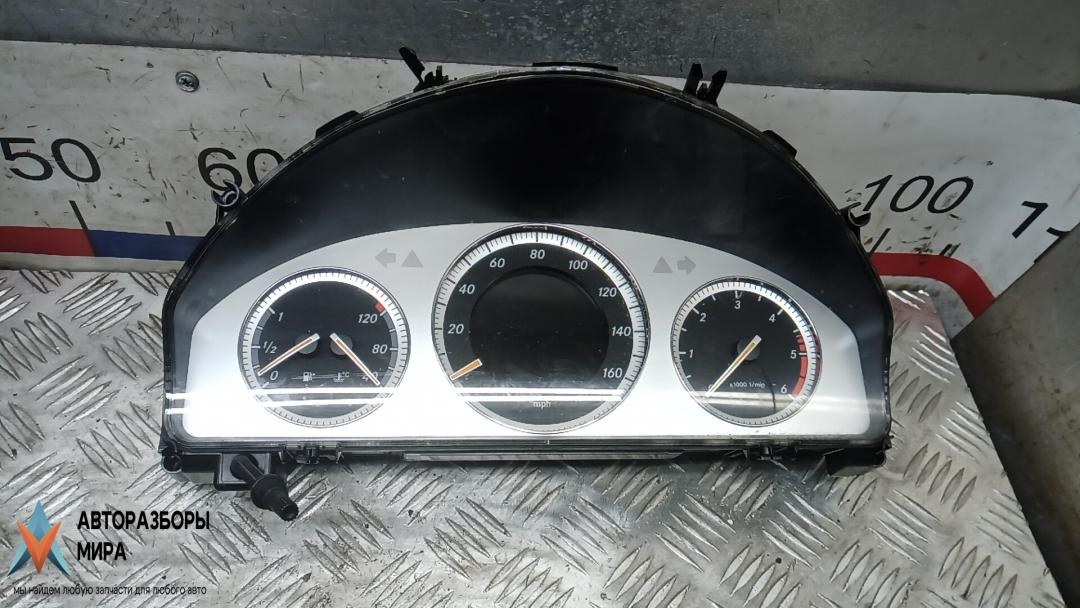 приборная панель Mercedes-Benz C-Класс W204/S204 2008, 2.2 л., дизель, АКПП, седан, A2045404948 - фото №1
