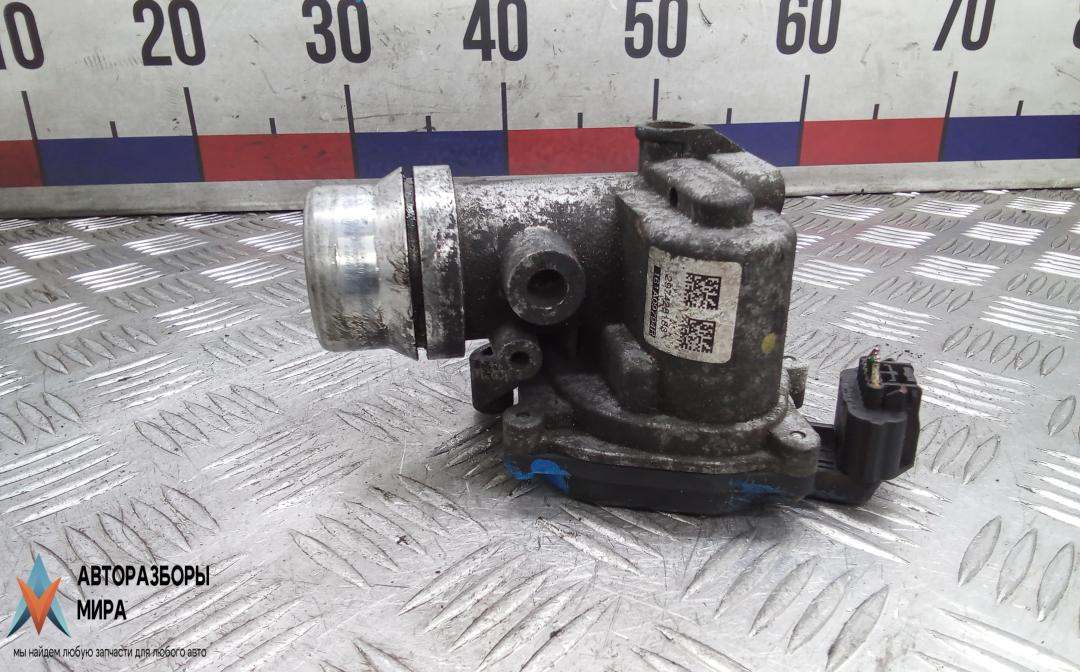 заслонка дроссельная Renault Captur 1 поколение 2015, 1.5 л., дизель, МКПП, хетчбэк 5 дв. - фото №1