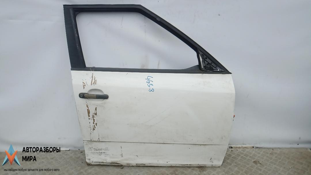 дверь передняя правая Skoda Fabia 2 поколение (5J) 2008, 1.4 л., дизель, МКПП, хетчбэк 5 дв., 5J6831056 - фото №1