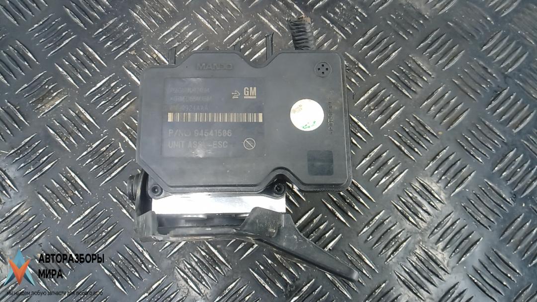 блок ABS Opel Mokka 1 поколение 2015, 1.6 л., дизель, МКПП, внедорожник 5 дв., 94541506 - фото №1