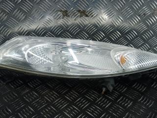 фара правая Nissan Juke YF15 [рестайлинг] 2012, 1.6 л., бензин, МКПП, хетчбэк 5 дв., 261201KL0B