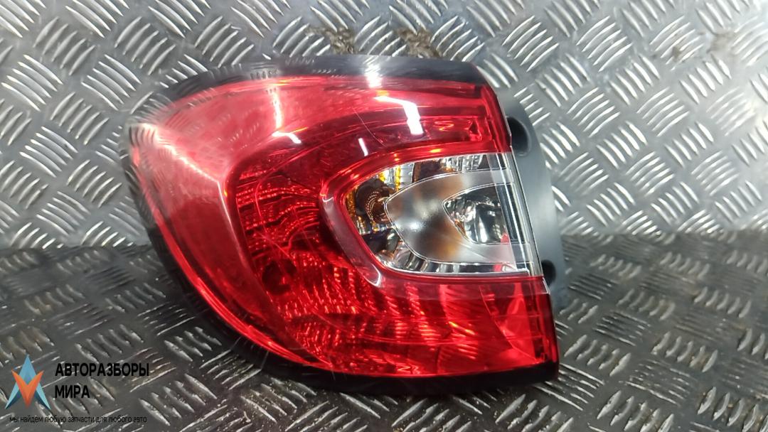 фонарь задний левый Renault Captur 1 поколение 2015, 1.5 л., дизель, МКПП, хетчбэк 5 дв. - фото №1