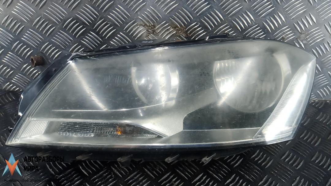 фара левая Volkswagen Passat B7 2012, 2.0 л., дизель, МКПП, универсал, 3AC941005 - фото №1