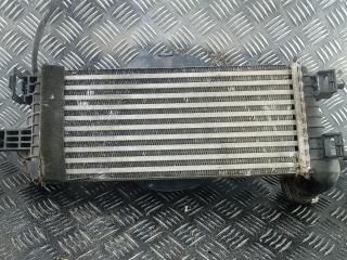 радиатор интеркулера Ford Focus 3 поколение 2013, 1.0 л., бензин, МКПП, хетчбэк 5 дв., BV618C607SC