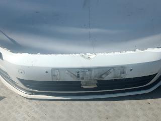 бампер передний Volkswagen Golf 7 поколение 2013, 1.6 л., дизель, МКПП, хетчбэк 5 дв., 5G0807217BN