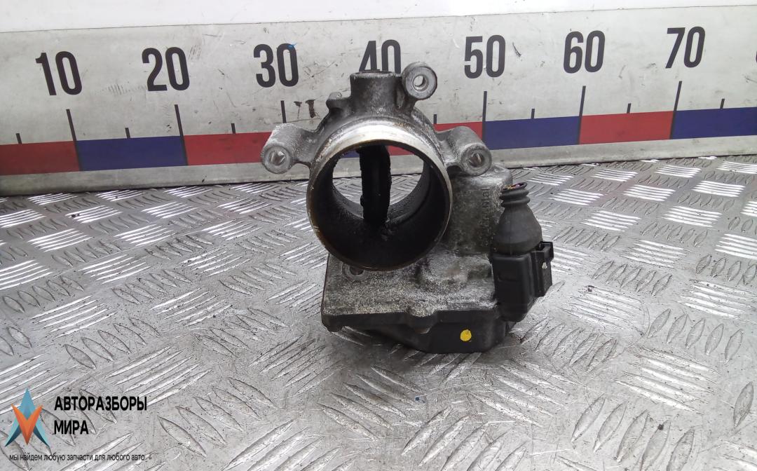 заслонка дроссельная Volkswagen Passat B7 2012, 2.0 л., дизель, МКПП, универсал, 03L128063T - фото №1