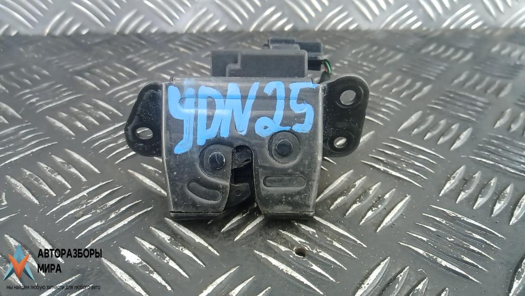 замок багажника Kia Ceed 1 поколение 2007, 1.4 л., бензин, МКПП, хетчбэк 5 дв., 812301H000 - фото №1