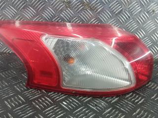 фонарь задний правый Mitsubishi Lancer 10 поколение 2008, 2.0 л., DiD, дизель, МКПП, хетчбэк 5 дв., 8330A278