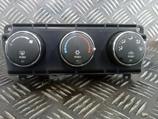 блок управления печки / климат-контроля Dodge Nitro 1 поколение 2007, 2.8 л., дизель, МКПП, внедорожник 5 дв.