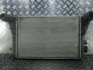 радиатор интеркулера Skoda Octavia 2 поколение (A5) 2005, 1.9 л., дизель, МКПП, хетчбэк 5 дв., 1K0145803L