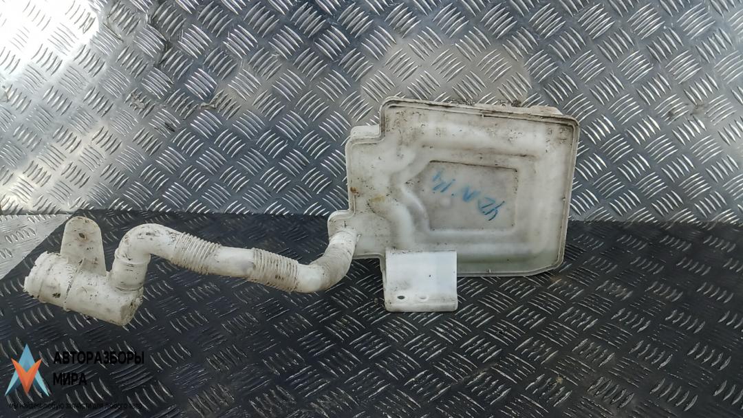 бачок омывателя Volkswagen Golf 6 поколение 2009, 1.4 л., бензин, МКПП, хетчбэк 5 дв., 1K0955453S - фото №1