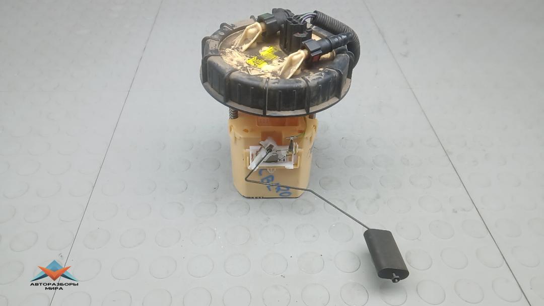 насос топливный Ford Fiesta 6 поколение 2011, 1.6 л., TDCi, дизель, МКПП, хетчбэк 5 дв. - фото №1