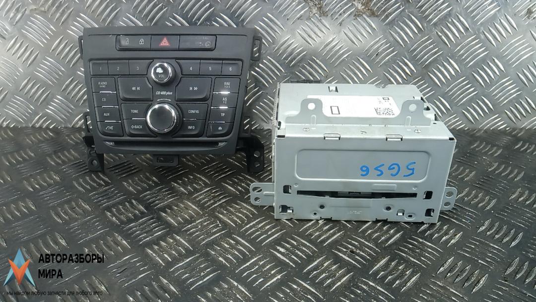 магнитола Opel Zafira 3 поколение (C) 2013, 1.4 л., бензин, МКПП, минивэн, 22976602 - фото №1