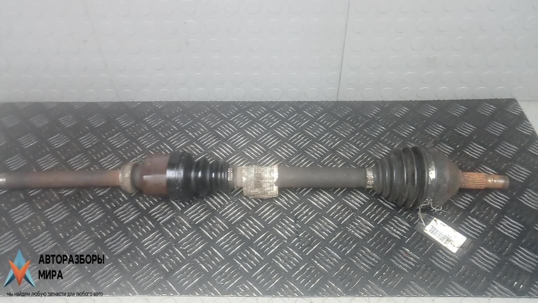 полуось передняя правая (приводной вал, ШРУС) Peugeot 508 1 поколение 2011, 1.6 л., дизель, МКПП, седан, 9672959680 - фото №1