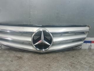 решетка радиатора Mercedes-Benz C-Класс W204/S204 2008, 2.2 л., дизель, МКПП, седан