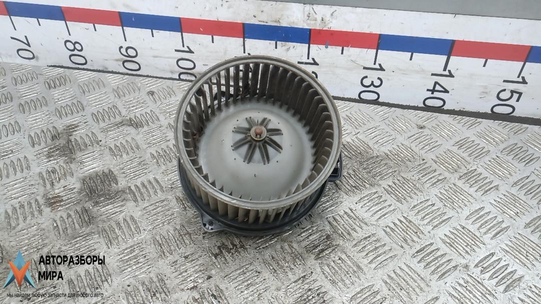 моторчик печки Mercedes-Benz M-Класс W163 1999, 2.3 л., ML230, бензин, МКПП, внедорожник 5 дв. - фото №1