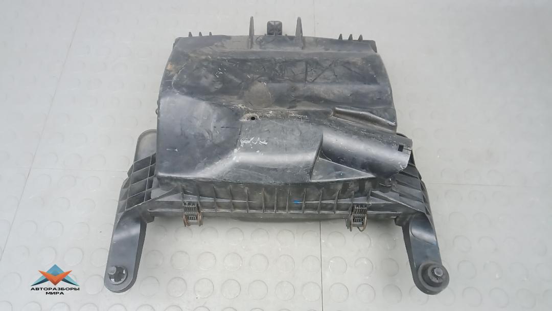 корпус воздушного фильтра Ford Transit Custom 1 поколение 2015, 2.2 л., дизель, МКПП, микроавтобус - фото №1