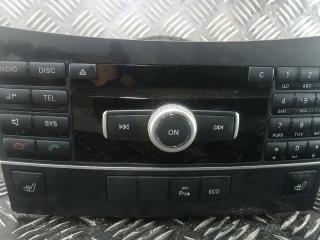 магнитола Mercedes-Benz E-Класс W212/S212/C207/A207 2012, 2.2 л., D E220 CDI, дизель, АКПП, купе, A2129004910, A2129018102, A2129024104
