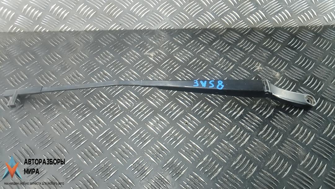 щеткодержатель (поводок стеклоочистителя, дворник) Volkswagen Touran 1 поколение 2004, 1.6 л., бензин, МКПП, минивэн, 1T0955410A, 1T0955409A - фото №1