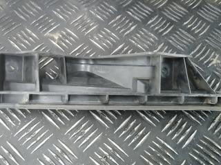 крепление фары левой Volkswagen Touran 1 поколение 2004, 1.6 л., бензин, МКПП, минивэн, 1T0807889A