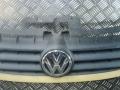 решетка радиатора Volkswagen Touran 1 поколение 2004, 1.9 л., дизель, АКПП, 1T0853651 - фото №4