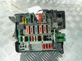 блок предохранителей Peugeot 206 1 поколение [рестайлинг] 2002, цвет, 9641853880