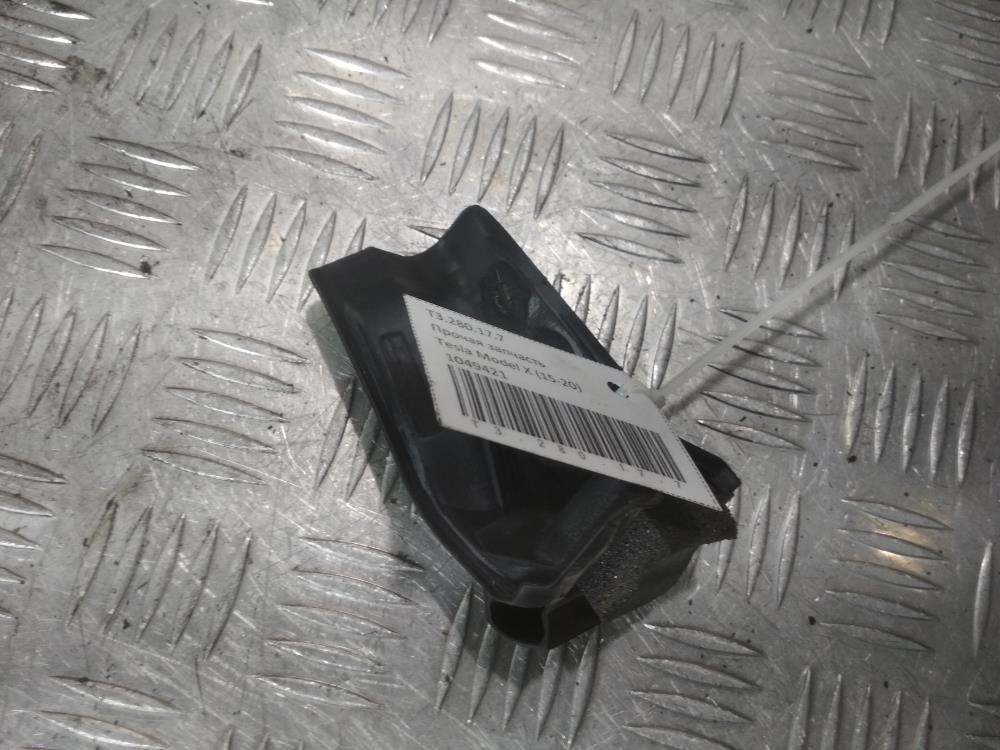 уплотнитель Tesla Model X 1 поколение 2019, Электро , цвет, 1049421 - фото №1