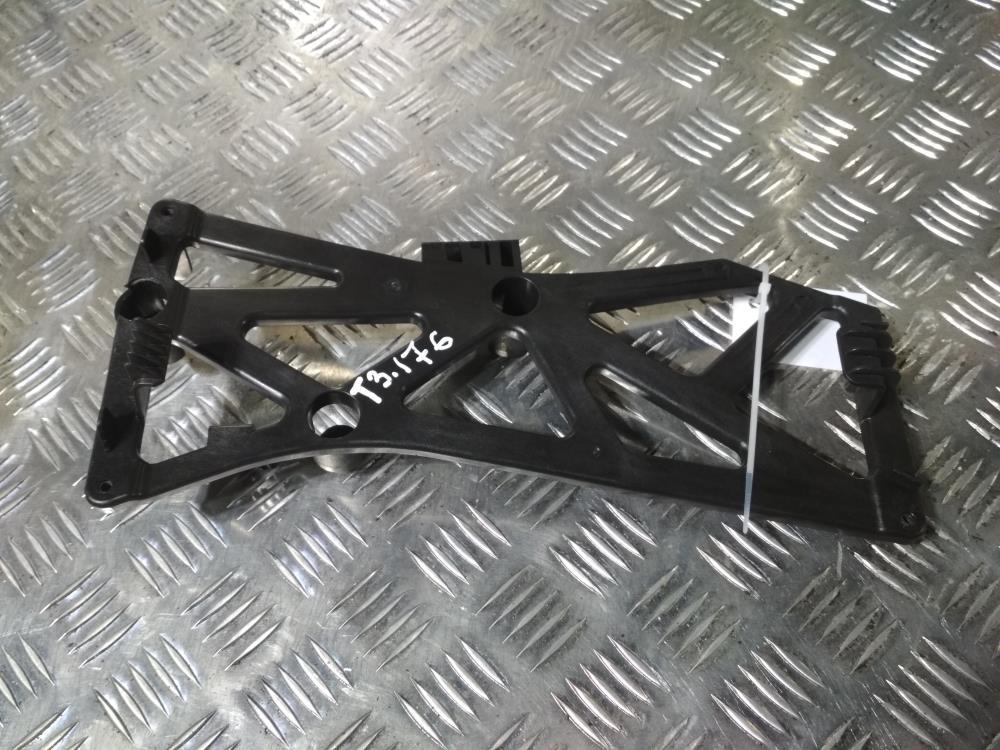 кронштейн (крепление) Tesla Model X 1 поколение 2019, Электро , цвет, 1077423 - фото №1