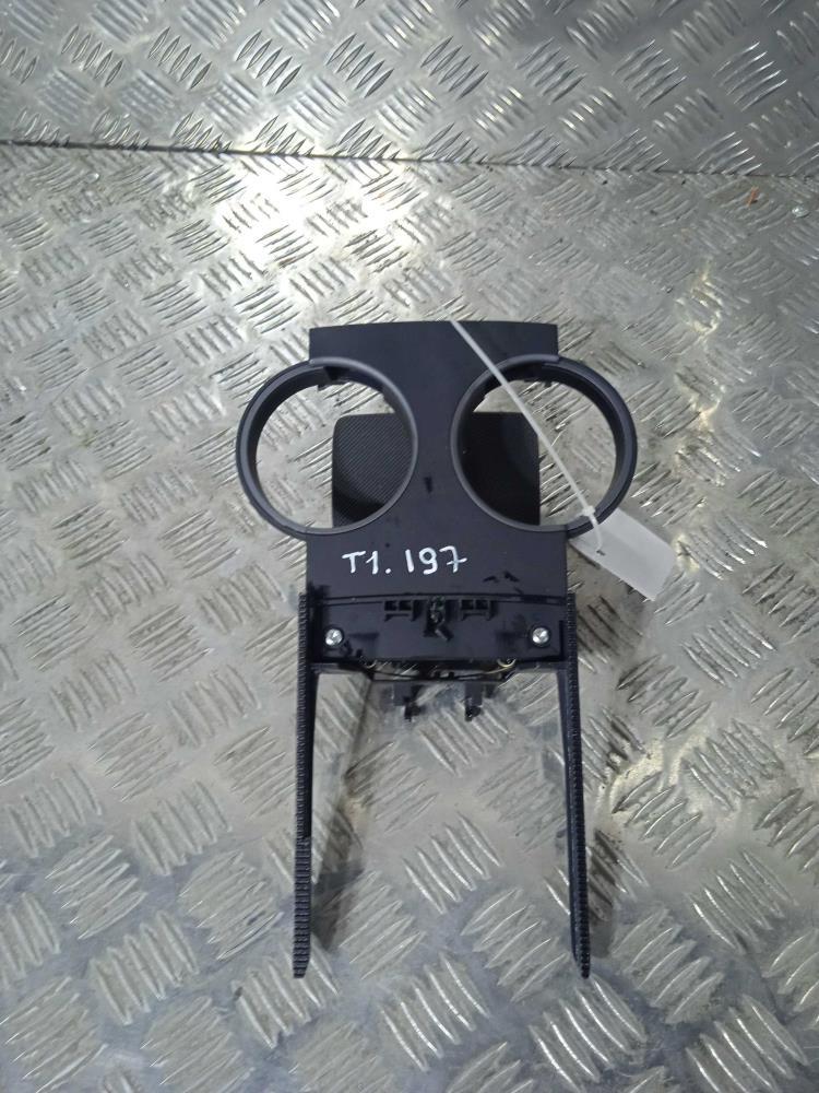 подстаканник Tesla Model X 1 поколение 2019, Электро , цвет, 1057379-00 - фото №1