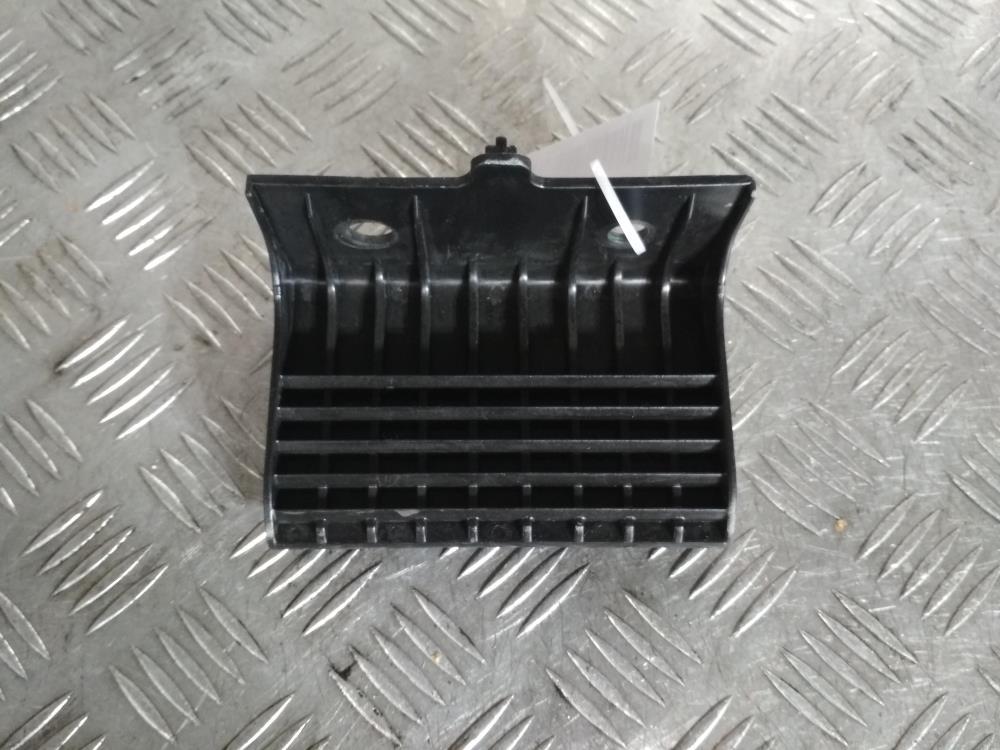 кронштейн (крепление) Tesla Model X 1 поколение 2019, Электро , цвет, 1109512 - фото №1