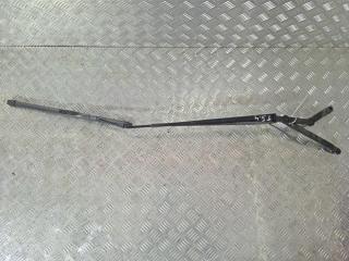 щеткодержатель (поводок стеклоочистителя, дворник) Mercedes-Benz GL-Класс X166 2013, цвет, 24027217