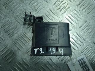 пластик Tesla Model X 1 поколение 2019, Электро , цвет, 1009181