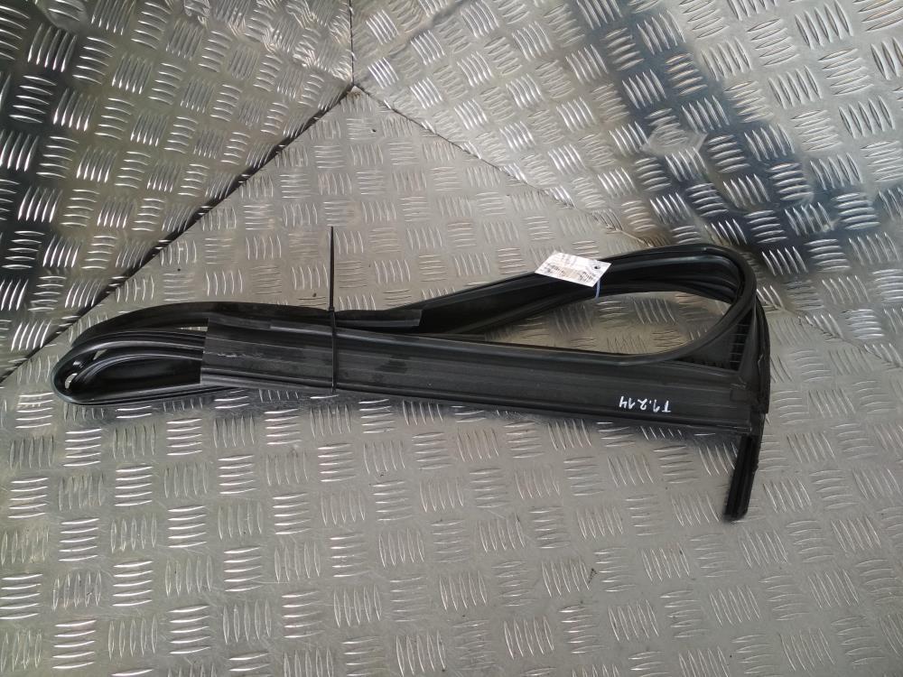 уплотнитель Tesla Model X 1 поколение 2019, Электро , цвет, 1484041 - фото №1