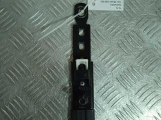 кронштейн (крепление) Tesla Model X 1 поколение 2019, Электро , цвет, 1036735