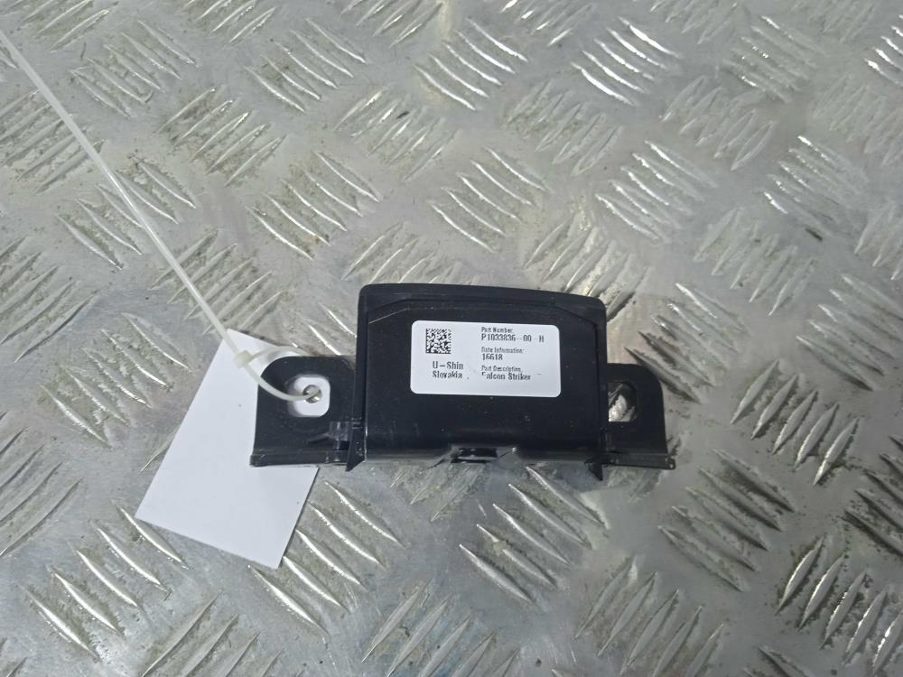 петля двери Tesla Model X 1 поколение 2019, Электро , цвет, 1033836 - фото №1