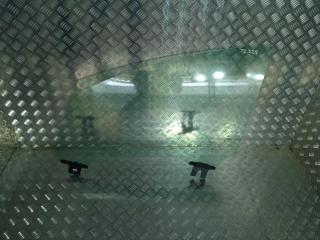 стекло двери передней левой Tesla Model X 1 поколение 2019, цвет, 43R-004530