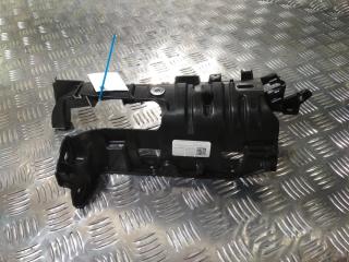 кронштейн (крепление) Tesla Model X 1 поколение 2019, цвет, 1055012