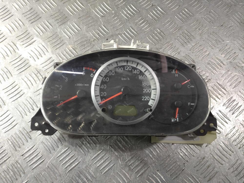 Щиток приборов (приборная панель) Mazda 5 CR 2006, цвет - фото №1