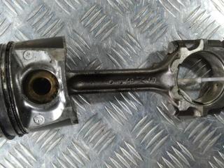 поршень Nissan X-Trail T30 [рестайлинг] 2004, цвет