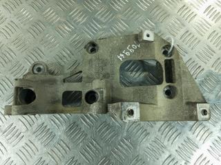 кронштейн генератора Volkswagen Passat B6 2007, цвет, 06F903143F