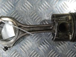 поршень Audi A4 B6 2002, цвет