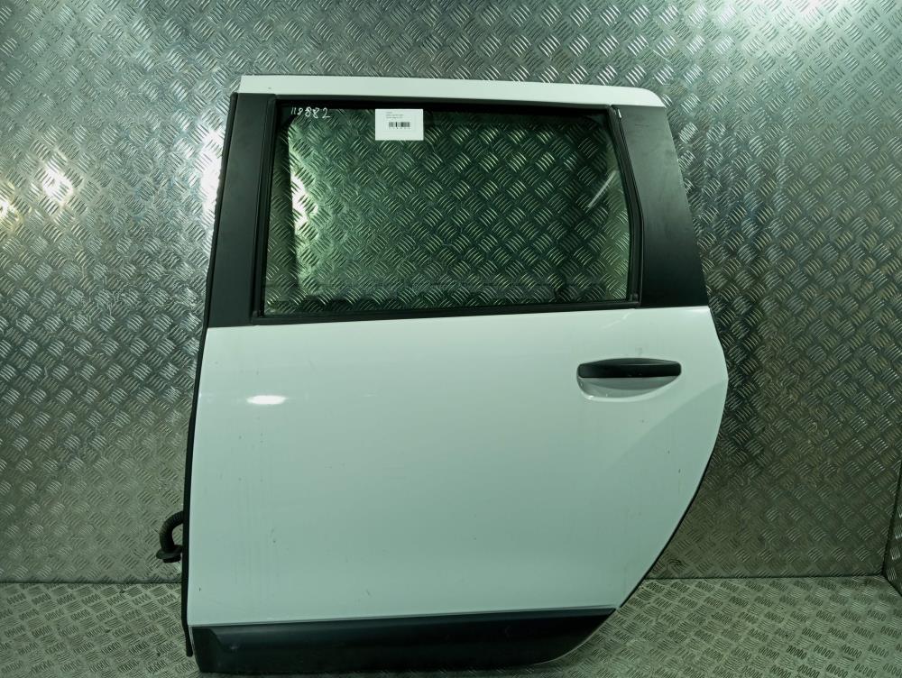 дверь задняя левая Dacia Lodgy 2015, цвет - фото №1