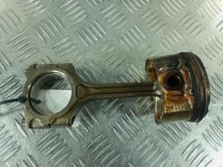 поршень Mazda 3 BL 2008, цвет