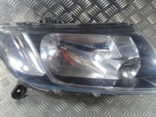 фара правая Dacia Logan 2 поколение 2015, цвет, 260107737R