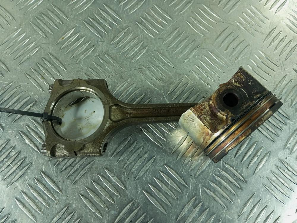 шатун Mazda 3 BL 2008, цвет - фото №1