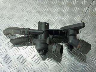 корпус термостата Volkswagen Polo 4 поколение 2003, цвет, 03C12111B