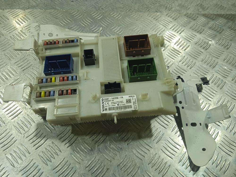 блок комфорта Volvo V70 3 поколение 2012, цвет, 31343337AA - фото №1