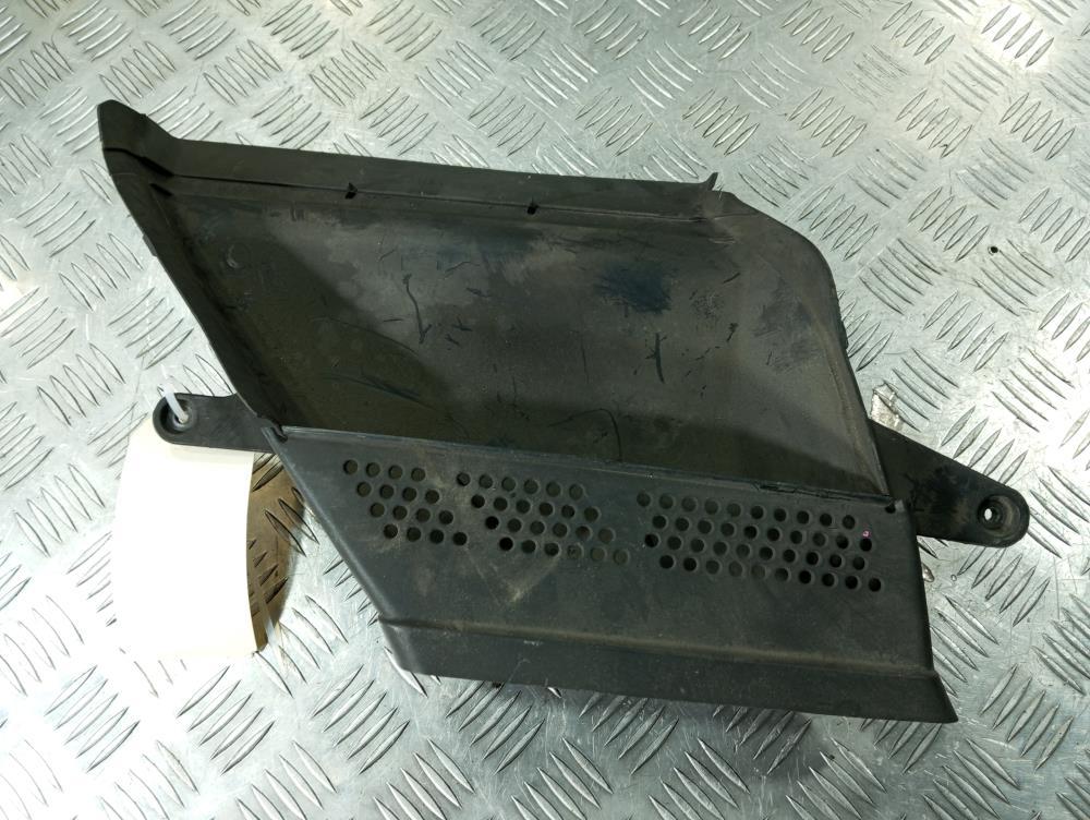 воздуховод Audi A4 B8/8K 2008, цвет, 8K0129618A - фото №1